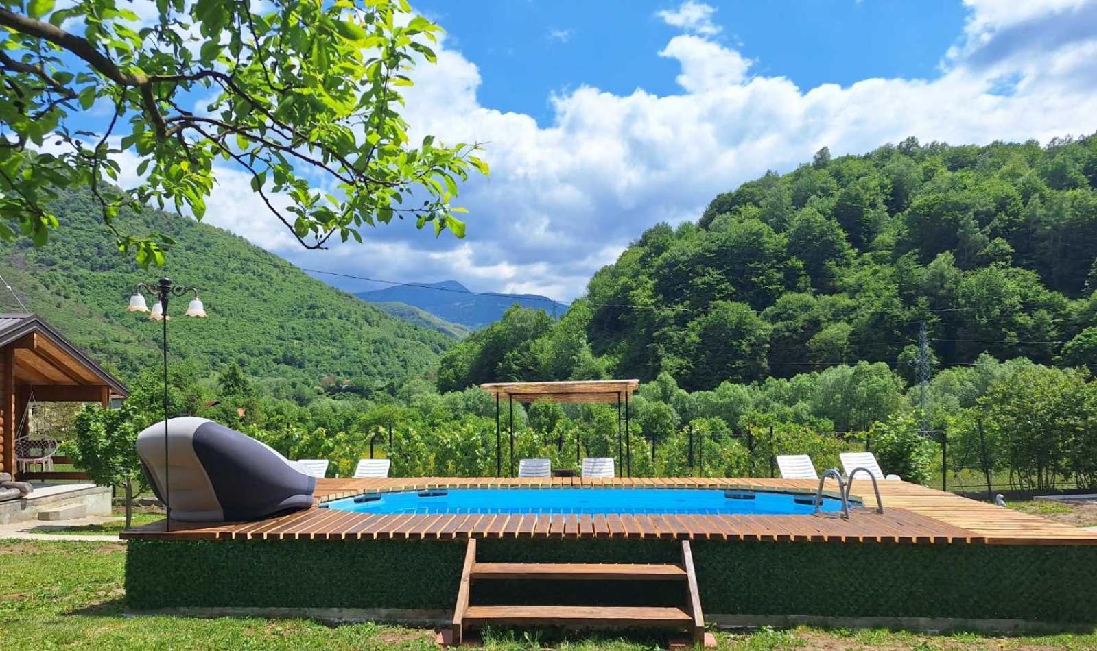 Holiday Bungalows With Pool Plav Exterior foto